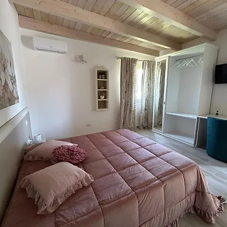 Pensjonat Marisol Porto Cesareo